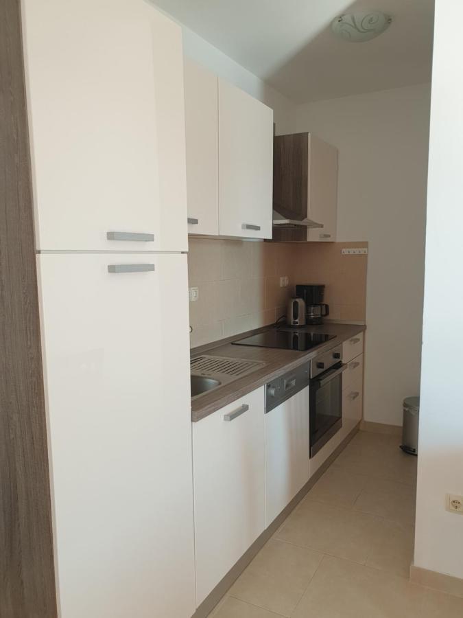 ראב Apartmani I Sobe Jusic מראה חיצוני תמונה