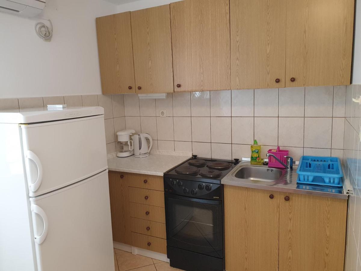 ראב Apartmani I Sobe Jusic מראה חיצוני תמונה